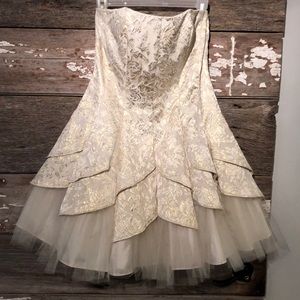 White and creme corset dress /with tulle bottom